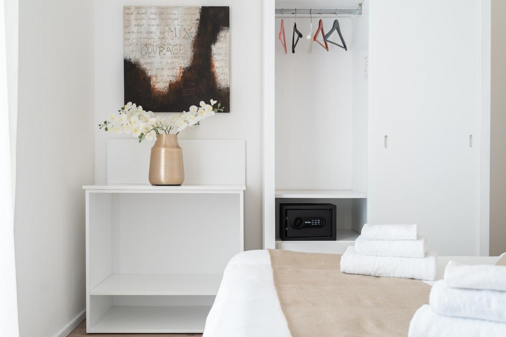 New Elegance Suites Guesthouse Oristano Eksteriør bilde