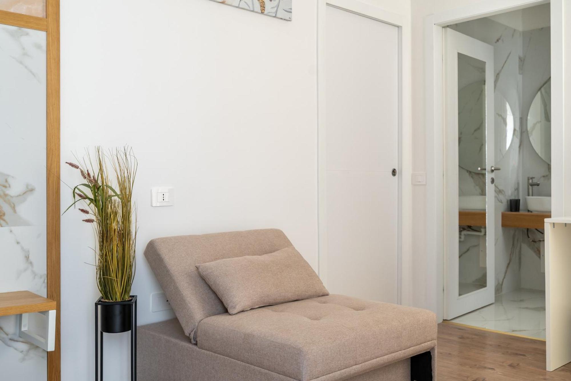 New Elegance Suites Guesthouse Oristano Eksteriør bilde